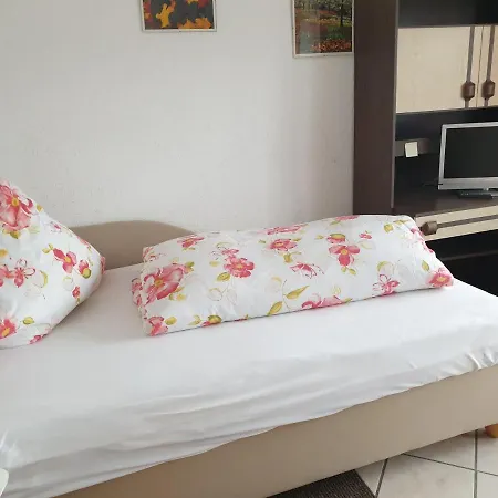 - Gaestehaus Gertrud Moog- Vendégház Rust