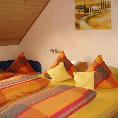 Pensión - Gaestehaus Gertrud Moog-